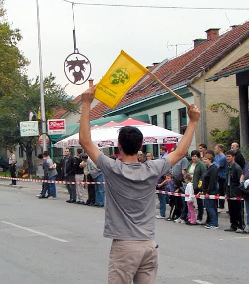 Rus je mahao glavom bez obzira - Moto-alka