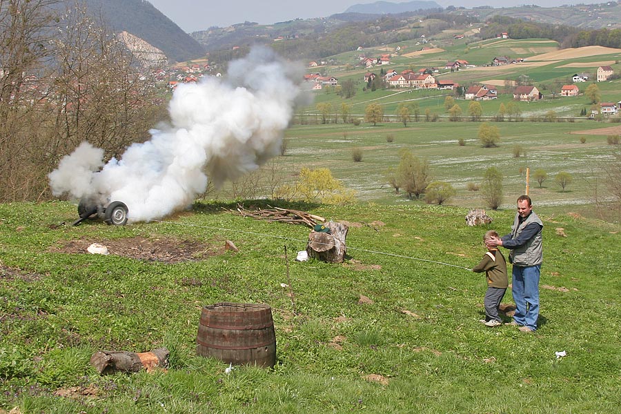 Pucanje iz topa